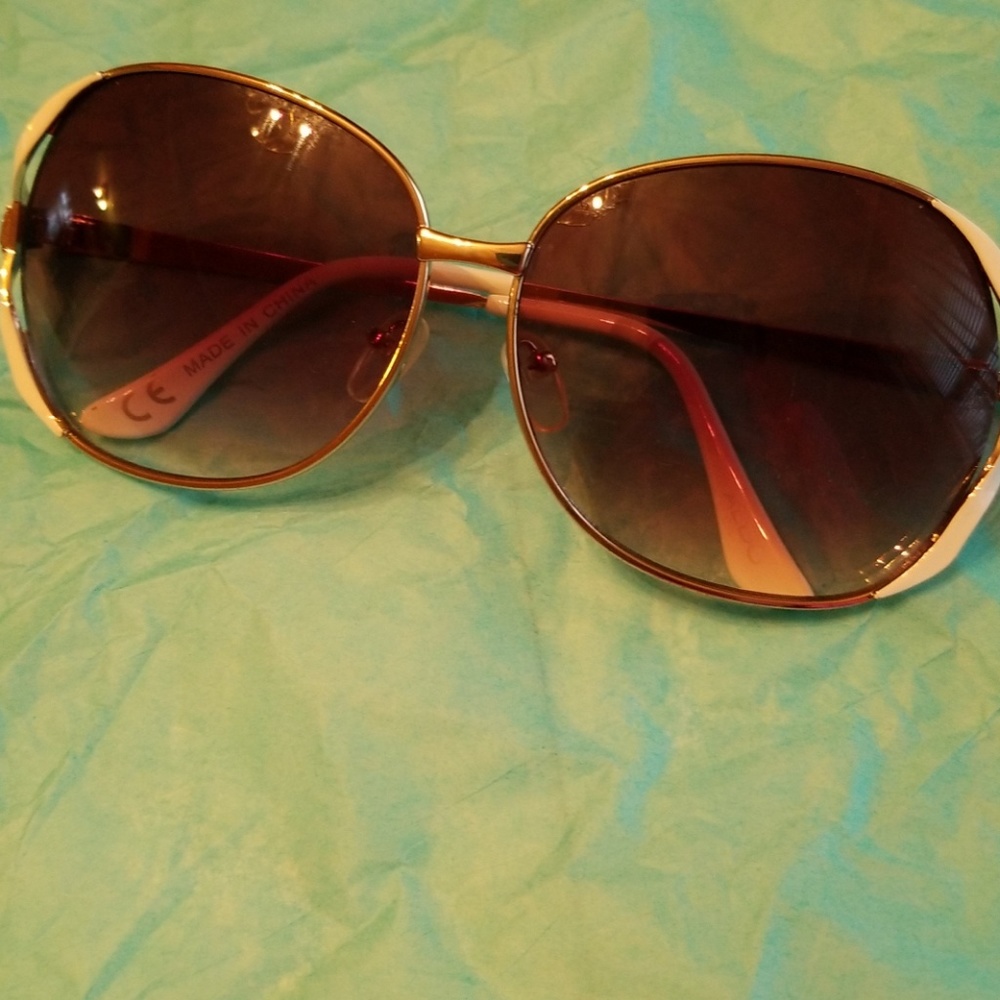 Aldo Fashion sunglasses